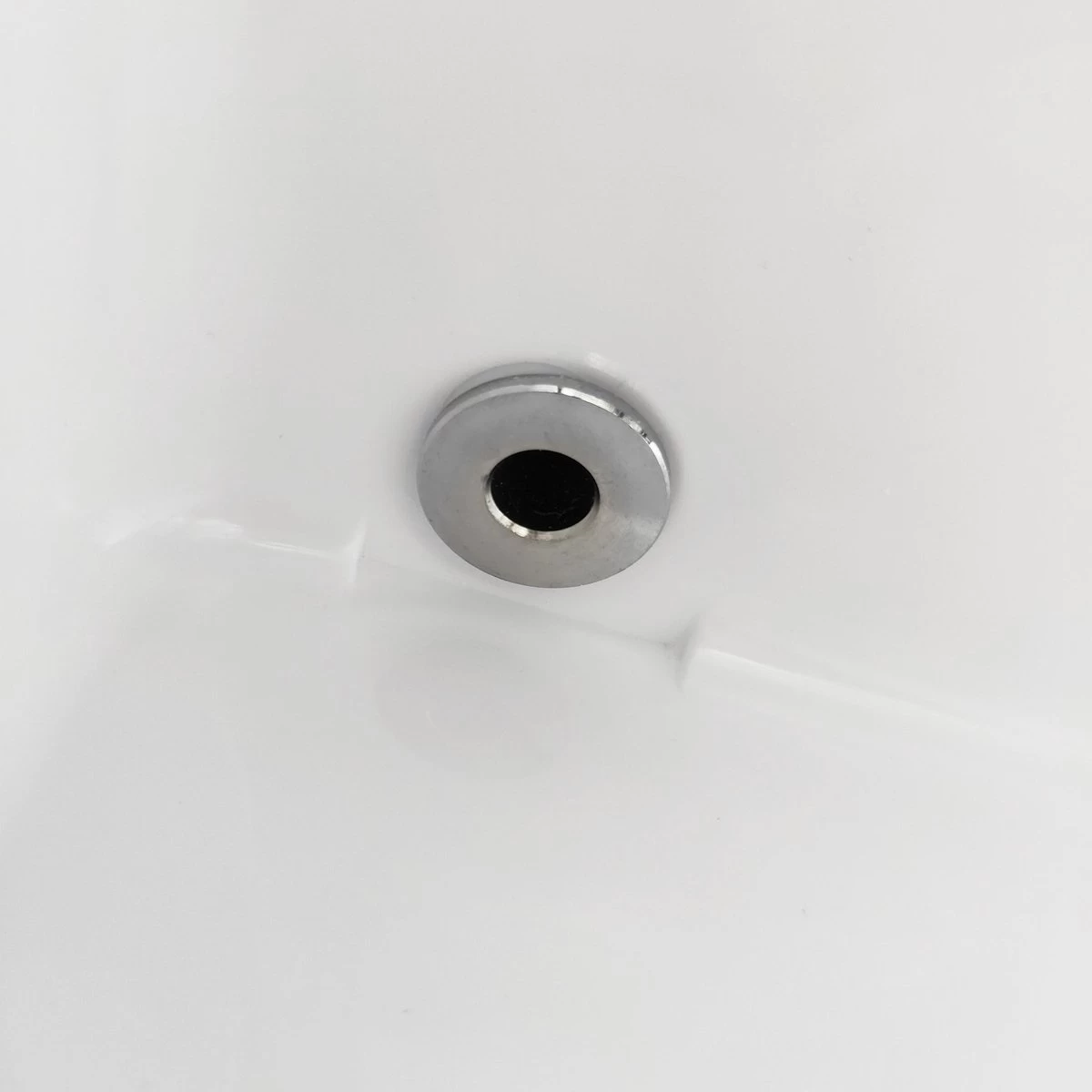 AXI Retro Cooler Rood - Koeler Met Wielen - 76L Inhoud - Koelbox Met Aftapkraan 18 AXI Retro Cooler Rood - Koeler Met Wielen - 76L Inhoud - Koelbox Met Aftapkraan - Afbeelding 16