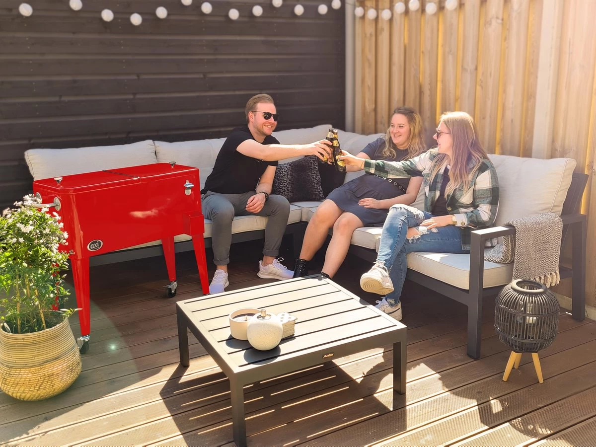 AXI Retro Cooler Rood - Koeler Met Wielen - 76L Inhoud - Koelbox Met Aftapkraan 7 AXI Retro Cooler Rood - Koeler Met Wielen - 76L Inhoud - Koelbox Met Aftapkraan - Afbeelding 5