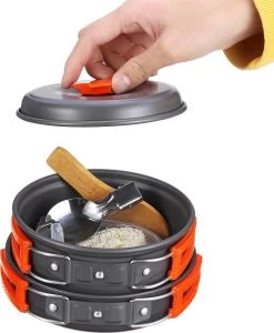 Camping Outdoor Kookset 13-delig Camping Servies En Pannen Pannenset Keukengerei - BPA-vrij & Geen Giftige Stoffen - Opvouwbaar & Licht - Ideaal Voor Reizen, Festival, Wandelen -Sport Buiten 989x1200